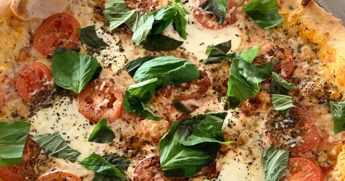 Mr. G's Pizzeria | Destination Bryan